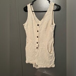 Light tan/cream romper with pockets